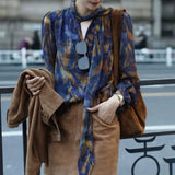 Fongt Spring Han Han Super Beautiful Beautiful Black And White Striped Shirt Female Design Sense Light Luxury To Reduce The Age Of The Gas Blouse