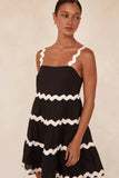 Fongt Spring And Summer New Loose, Sweet And Fresh Lace Splicing Short Dress 88228-Outfit