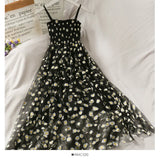 Fongt Yarn Girl Small French 2025 Folding Dress Slings Super Fairy Waist Thin Dress New Retro Daisies Summer