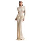 Fongt The Autumn Of 2025, The New Women's Clothing Solid-Colored Long-Sleeved High-Collar Temperament Is Folded And Dewted.