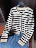 Fongt Apricots Hit The Temperament Streak Soft-Created Knitted Top Woman In The Fall Of 2025 New Sweet Age Reduction Short Sweater