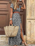 Neck Short Sleeve Paisley Print