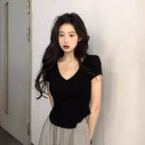 Fongt Desire Wind V Collar Short Sleeved T Shirt Female Summer 2024 New Slim Show Thin Hot Girl Short Irregular Bottom