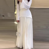 Fongt Fashion Style In The Autumn Of 2025, Two Long Dresses For The Design Of The Belt