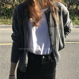 New Round-Necked Purple Sweater In Early Autumn Is Loose And Wears A Sweater Coat.-Outfit