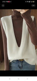French Style V-Neckline Knitted Vest For Women's Spring And Autumn Style Sleeveless Sweater Vest With Shoulder Clip-Outfit