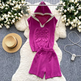 Fongt Fashion Set Women's Summer Design Three-Dimensional Relief Hooded Sleeveless Knitted Tops High Waist Broad Leg Shorts