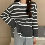 Fongt Renovation Striped Sweater Women's New Retro Mini-Designed Knitted T-Shirt Tide In