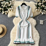 Fongt Scented Knitted Dress Woman's New French Retro Collar Bump Color Waist Thin Leaf Side Sweater Skirt
