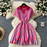Fongt Retro-Necked Short-Sleeved Striped Knitted Dress Female Waist Temperament Thin A-Word Dress