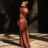 Fongt The Autumn Of 2025, The New Women's Clothing Solid-Colored Long-Sleeved High-Collar Temperament Is Folded And Dewted.