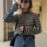 Fongt And Summer New Loose Hooks Hole Hollow Design Beggar Sweater