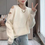 And Winter Korean Version Lazy Wind Hole Exposed Shoulder Pullover Female Design Sense Long-Sleeved Sweater Women's Minority Top Trend-Outfit
