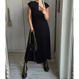 Fongt New Women's Elegant Fashion Round Collar Sleeveless Pleated Winter Dress