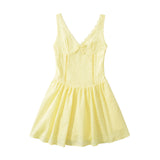 Fongt New 2025 Lace Back Tight Solid Color Fluffy Fold V-Necked Dress Dress Dress Dress Dress