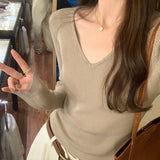 V-Collar Solid Color Long-Sleeved Woolen Blouse A New Style Slim And Slim Sweater In Autumn And Winter-Outfit