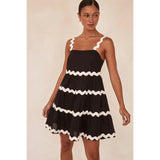 Fongt Spring And Summer New Loose, Sweet And Fresh Lace Splicing Short Dress 88228-Outfit