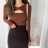 Fongt Slend Hollow Long-Sleeved Knitted Shirt Girl 2024 Spring And Autumn Careful Machine Slimming V Collar Hooded Apricot Color