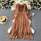 Fongt Industry Embroidery Loose Holiday Dress Women Large Size Show Lean Meat Sweet Tie With Round Lantern Sleeve Dress