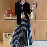 Fongt Spring And Autumn New Temperament Shows Thin Soft Silk Silk Wool Blending ~懒 Lazy Strap Hollow Knitted Open Shirt