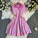 Fongt Retro-Necked Short-Sleeved Striped Knitted Dress Female Waist Temperament Thin A-Word Dress