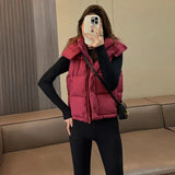 90 White Duck Down Vest Female 2024 Autumn / Winter Advanced Sense Korean Version Thickened Hooded Vest Light Luxury Vest Clip-Outfit