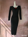 Fongt New Hand Hook Stereo Rose Knit Sweater Female Autumn Temperament Shows Thin V Collar Black Bottom Sweater-Outfit