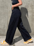 Relaxed Mid-Waist Boyfriend Jeans-Outfit