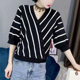 Striped Bottom Shirt Top 2025 Summer New Temperament V-Neck Five-Sleeve Ice Silk T-Shirt Knitted Shirt