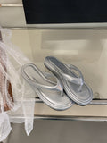 Fongt Small Fragrant Style With Skirt Silver Clip Thick Bottom Flip-Flops Women Wearing Summer Fashion Flat-Bottomed Cool Slippers