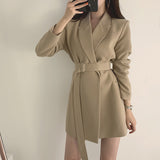 Fongt Red Small Suit Medium Long Chic Retro Belt Korean Version 2025 Casual Temperament White Suit Jacket Woman