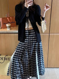 Fongt Spring And Autumn New Temperament Shows Thin Soft Silk Silk Wool Blending ~懒 Lazy Strap Hollow Knitted Open Shirt