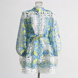 Spring 2025 Small Fashion Temperament Round Tie Collar To Collect Waist Thin Design Lantern Sleeve Short Dress