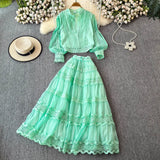 Fongt Autumn Lantern Sleeve Long-Sleeved Hollow Lace Splicing Shirt + A Word Half-Dress Dress Dress Woman