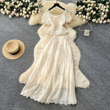 Fongt Temperament Wears A Female Waist-Waisted Collar Bubble Sleeve Shirt High-Waisted Embroidered Half-Dressed Skirt Holiday Style Set