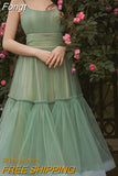 Light Pink Short Prom Dresses Spaghetti Straps Tiered Tulle Prom Gowns Sweeheart Tea-Length Wedding Party