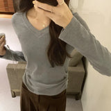 Style Ins Solid Color V-Collar Long-Sleeved Bottomed T-Shirt For Women In Autumn And