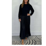 Fongt 2025 New Women's Fashion Elegant Round-Neck Dress 100-Folded Dress
