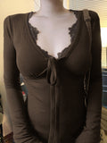 Fongt Lace Splicing Deep V-Neck Long-Sleeved T-Shirt Girl 2025 New Blouse