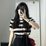 Fongt Knit Short-Sleeved T-Shirt Female 2023 Summer New Korean Version Unique Chic Student Jacket Short Ins