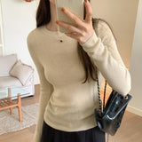 Bottomed Sweater For Women In Autumn And Winter, The New Style Women's Wear Has A Slim, Lean Sweater And Knitted Shirt.-Outfit