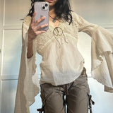 Fongt Fabric Splicing With V-Neck Horn Sleeve T-Shirt Woman 2025 Thin New Top Girl