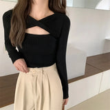 Fongt Slend Hollow Long-Sleeved Knitted Shirt Girl 2024 Spring And Autumn Careful Machine Slimming V Collar Hooded Apricot Color