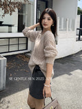 Fongt Xixi 13 Lines 2025 Autumn White Standard Temperament Round Tie-In Wool Knitted Sweater 25385