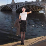 Fongt High-Waist Wave Knitted Knitted Hip Skirt Girl Summer Slim Slim Thin Little Hot Girl Fishtail Short Skirt