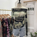 Vintage Graffiti-Printed Shoulder-Threin Mesh Long-Sleeved Blouse Side Drawstring Tethered With Slime T-Shirt