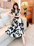 Fongt Light Luxury Retro Sleeveless V-Neck Print Dress Women's Summer Waists Thin Temperament Elegant Famous Dress