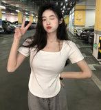 Fongt 2024 New Pure Desire Wind Big U-Collar Hot Girl Top Show Slim Slim Irregular Short-Sleeved T-Shirt Female