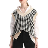 Fongt And Winter New Women's Thousand Bird Case Knitting Vest V Neck Sleeveless