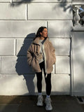 Fongt Women's Autumn And Winter Fashion Colliding Splicing Lead Resin Zipper To Keep Warm Imitation Lamb Jacket